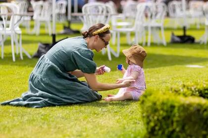 El uso del protector solar en niños pequeños requiere un enfoque diferente al de los más grandes