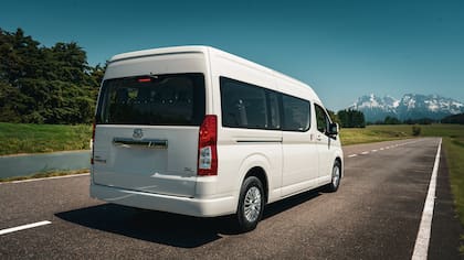 El utilitario se suma a SW4 y Hilux