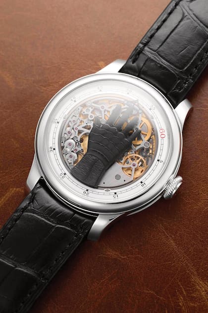 El valioso reloj, en detalle