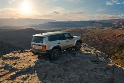 El valor de la camioneta Toyota Land Cruiser oscila entre US$57.200 y US$63.275 en diciembre 2025 en Estados Unidos