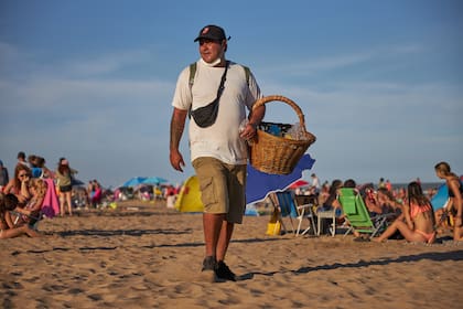 El valor de una docena de churros es de $600 aproximadamente