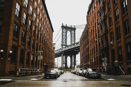 El valor promedio del alquiler de una vivienda en la ciudad de Nueva York oscila entre los US$3600 y los US$4500, en función del barrio