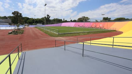 El Velódromo quedó lleno de color