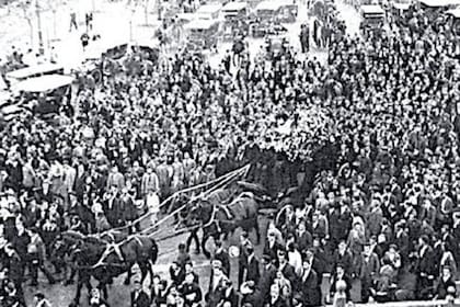 El velorio de Jorge Newbery se realizó en el Pabellón de las Rosas, en marzo de 1914