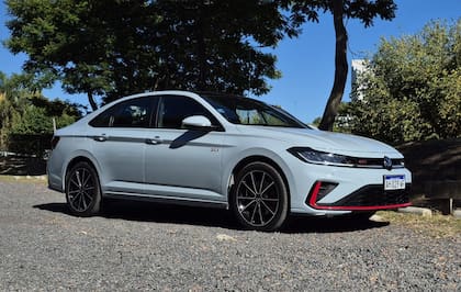 El Vento GLI, sedán de tipo sport, figura a $72.746.050