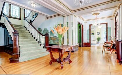 El vestíbulo de la entrada principal