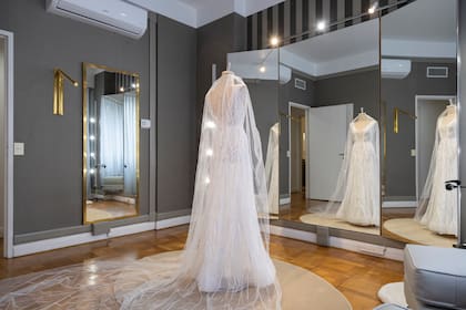 El vestido de novia Sylvie Burstin Emm&Val que se presentará en la semana de la alta costura.