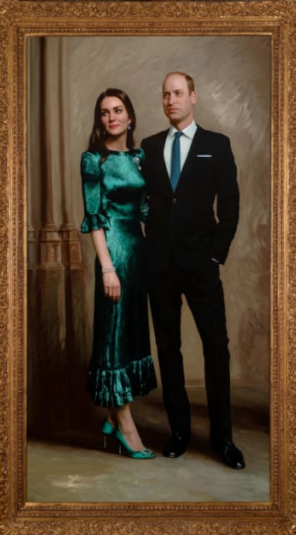 El vestido que Kate Middleton para el retrato es de la marca The Vampire´s Wife
