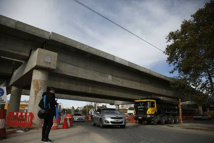 El viaducto San Martín eliminó la barrera en la calle Jorge Newbery, en Chacarita