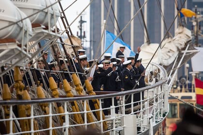 El viaje tendrá una duración de 5 meses aproximadamente, navegando alrededor de 17 mil millas náuticas, regresando al puerto de Mar del Plata el 25 de enero.