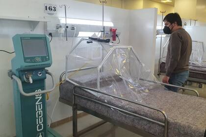 El viceministro bonaerense dijo estar preocupado por la tendencia en el aumento de la ocupación de las camas de terapia intensiva en el AMBA