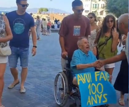 El video de TikTok publicado por la nieta del anciano se hizo viral y llegó casi a las 300 mil reproducciones