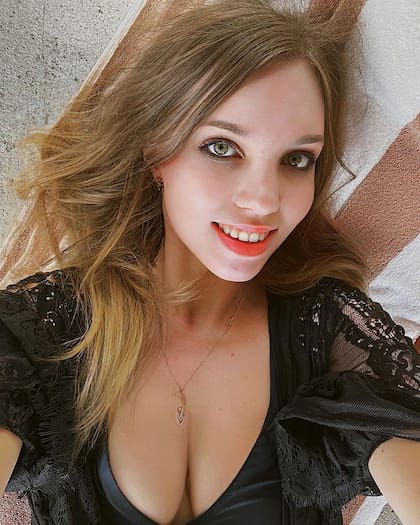 El video de Xenia se volvió viral en las redes sociales y obtuvo miles de comentarios