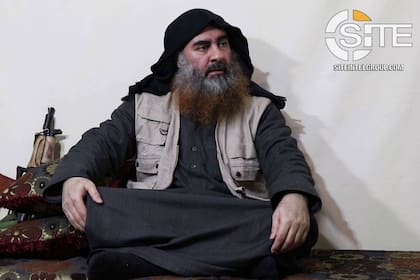 Una imagen del video de Al-Baghdadi difundido hoy por Estado Islámico