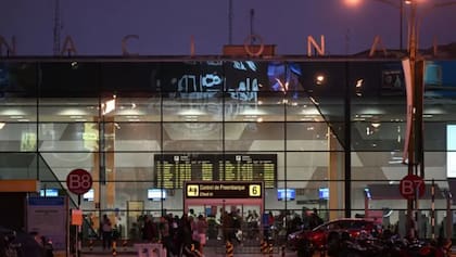 El viejo aeropuerto Jorge Chávez dejará de operar vuelos y se usará para estacionar aeronaves y albergar oficinas y talleres