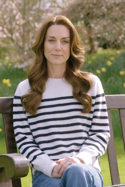 El viernes pasado se publicó el video en el que anunció que tiene cáncer. Lo había grabado dos días antes en Windsor y "ella escribió cada palabra”, según contó después un amigo cercano.