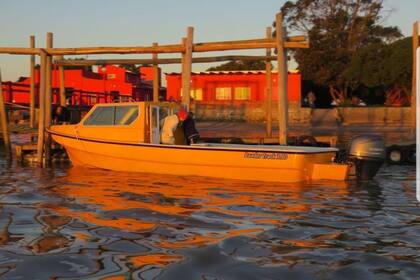 Hay entre 12 y 14 autorizaciones esperando ser habilitadas para comenzar a trabajar