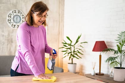 El vinagre es un aliado en la limpieza de muebles