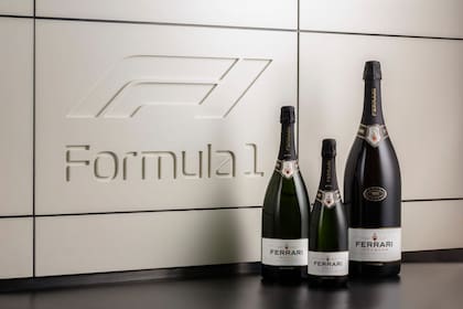 El vino espumante italiano Ferrari Trento será la nueva bebida de los podios de Fórmula 1; no tiene vínculo con la popular escuadra roja.