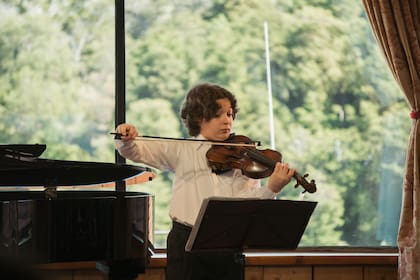 El violinista Marcos Carreras, de 12 años, participó de la programación de la Semana Musical esta temporada