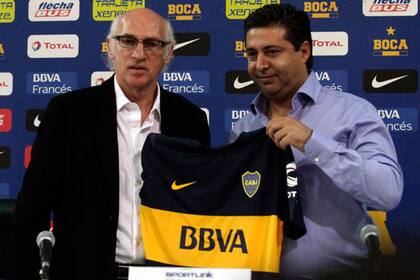 El Virrey, junto a Angelici