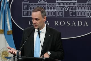 El Gobierno respondió a las críticas tras la asignación millonaria a la nueva SIDE