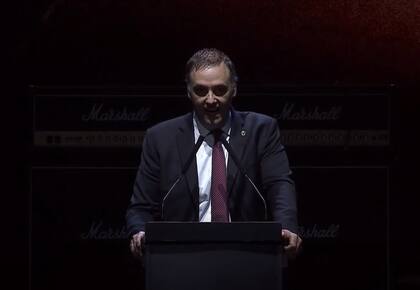 El vocero presidencial, Manuel Adorni, en el acto de Milei en el Movistar Arena