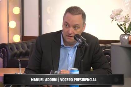 El vocero presidencial Manuel Adorni estuvo invitado en La Casa Streaming
