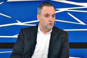 El vocero presidencial y candidato a legislador porteño, Manuel Adorni, en LN+