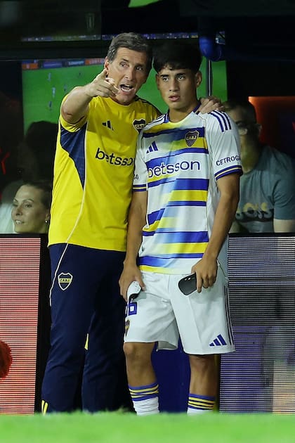 El volante debutó en enero de este año con Claudio Ubeda, en medio de la ola de lesiones en Primera.