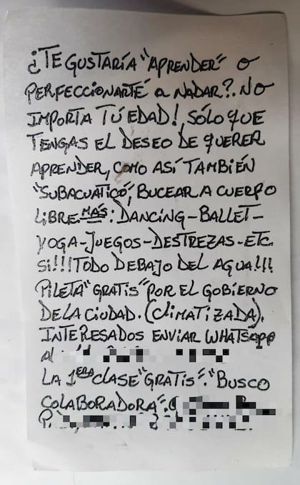 El volante que repartía uno de los acusados de grooming, un hombre que se hacía pasar por profesor de natación para captar a sus víctimas en Villa Lugano