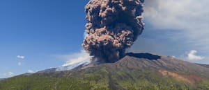 Dónde queda el volcán Etna, que entró en erupción