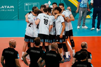 El voleibol masculino padeció la superioridad de Brasil en la final, aunque terminó redondeando un gran torneo con un equipo con mucho recambio