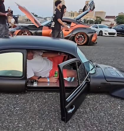 El Volkswagen Beetle más bajo del mundo (Tiktok)
