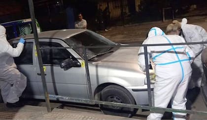 El Volkswagen Gol secuestrado en la investigación del asesinato del empresario Esteban Izzo, en San Antonio de Padua