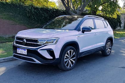 El Volkswagen Taos es otro de los modelos que se veía afectado por el impuesto y que debería modificar su precio en los próximos días