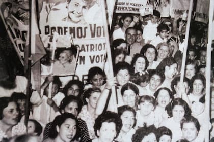 El voto femenino fue legalizado en 1947 tras una intensa campaña