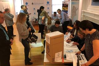 Cómo consultar el padrón electoral para los argentinos fuera del país