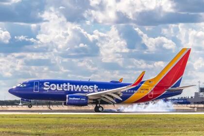 El vuelo de Southwest Airlines pudo aterrizar de forma segura y no se reportaron heridos de gravedad.