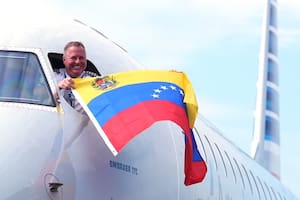 El primer vuelo de Miami a Caracas en siete años