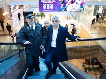 El Westfield del este de Londres es un centro comercial muy concurrido