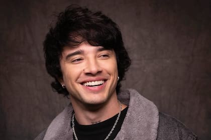 Serrano comenzó a subir videos en el 2010.