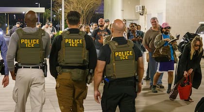 El zar de la frontera aseguró que la presencia del ICE es para colaborar con las ausencias de la TSA; sin embargo, advirtió que esto no significa que no apliquen las leyes migratorias