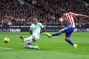 Sigue la sequía de Julián, el hastío de Simeone y el exdelantero de Boca que sorprende con goles