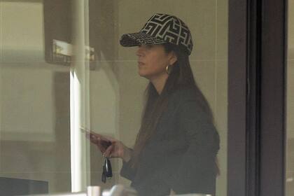 Elba visitó a su marido a las 12 del mediodía del sábado 28.