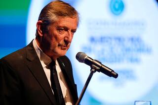 Una de las principales entidades del agro propone una fórmula para terminar con las retenciones