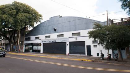 Elcano al 4100. Otro inmueble protegido que no tiene valor arquitectónico