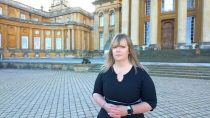 Eleanor Paice, miembro del personal del palacio, vio los momentos finales cuando la pandilla huyó con el inodoro