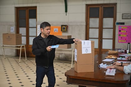 Elecciones 2025 | Votó Axel Kicillof y reclamó diálogo con Presidencia: “Las autoridades la Rosada tienen mi número, úsenlo”