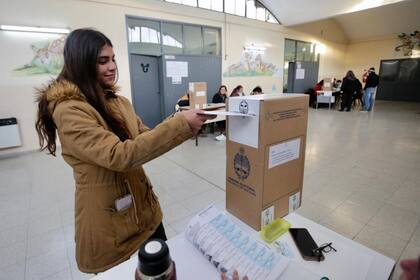 Elecciones en San Juan. Escuela Walt Disney de Rawson